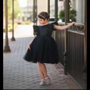 Trish Scully girls black dress. Size 6